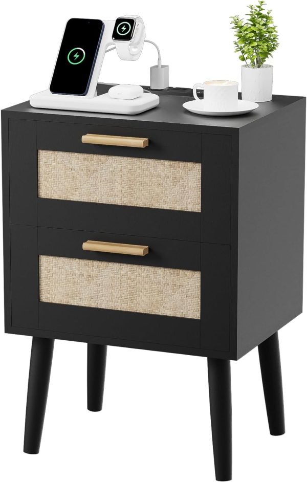 Nightstand with Charging Station,Rattan Night Stand with Solid Wood Legs, Bedside Table with USB Ports & Outlets Bed Side Table,End Table for Bedroom,Living Room(Nature Wood Color)
