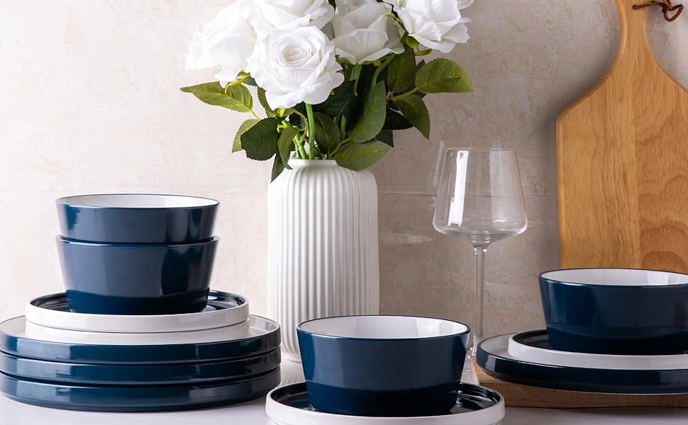 DINNERWARE SETS 